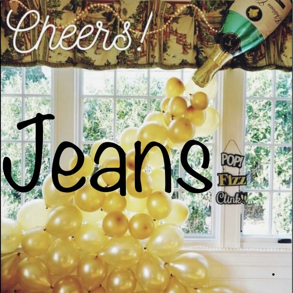 Jeans - Picture 2 of 4